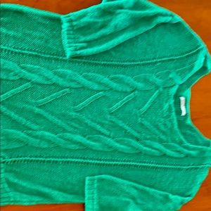 Summer sweater with three quarter length sleeves